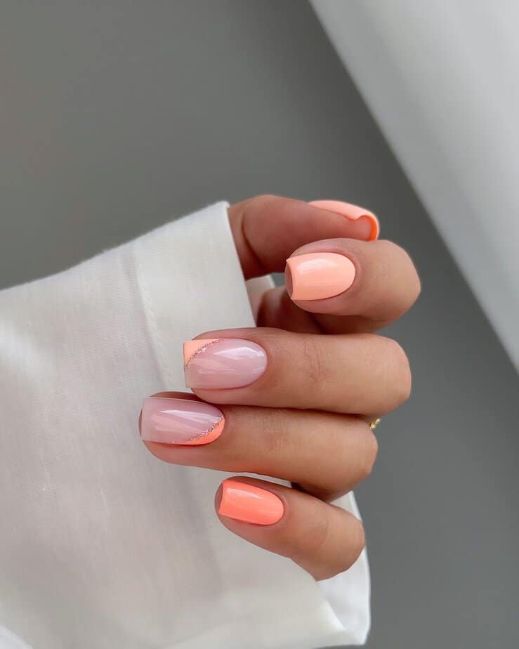 Peach holiday nails