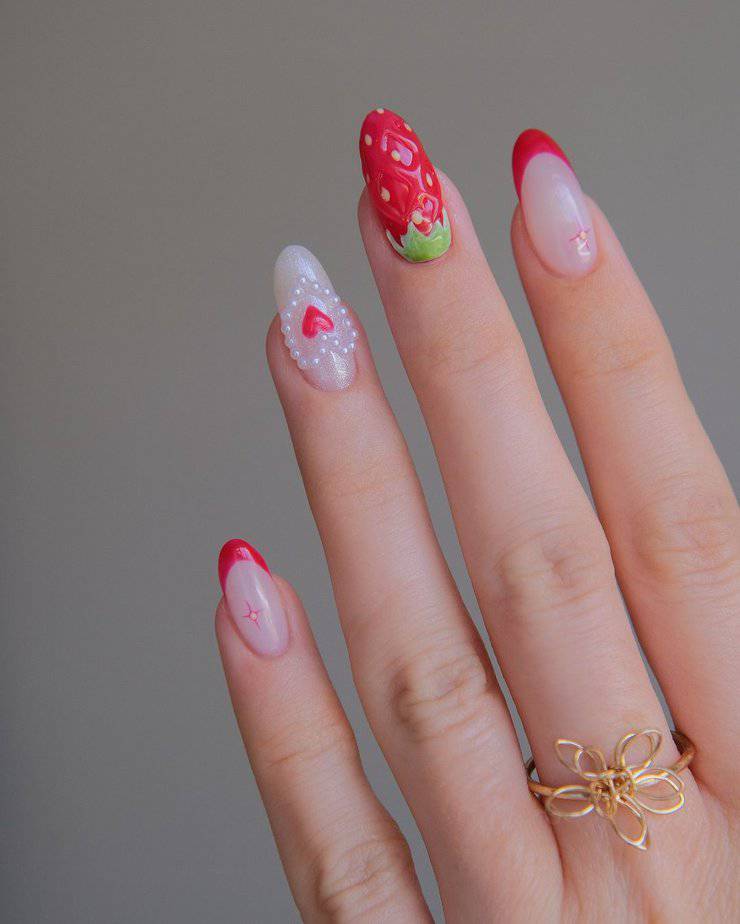 35 Captivating Medium-Length Nails That Will Draw All Eyes