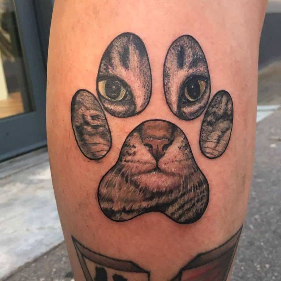 18 Charming Cat Paw Tattoos That Will Make You Say "Meow"