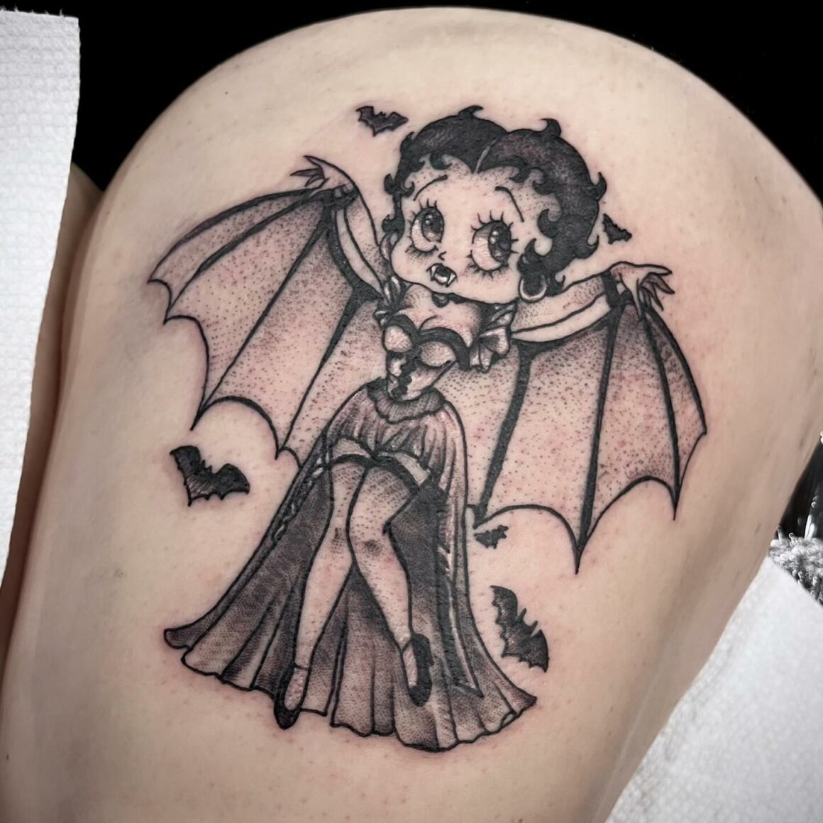 19 Cute Spooky Tattoos For An Endless Halloween Celebration