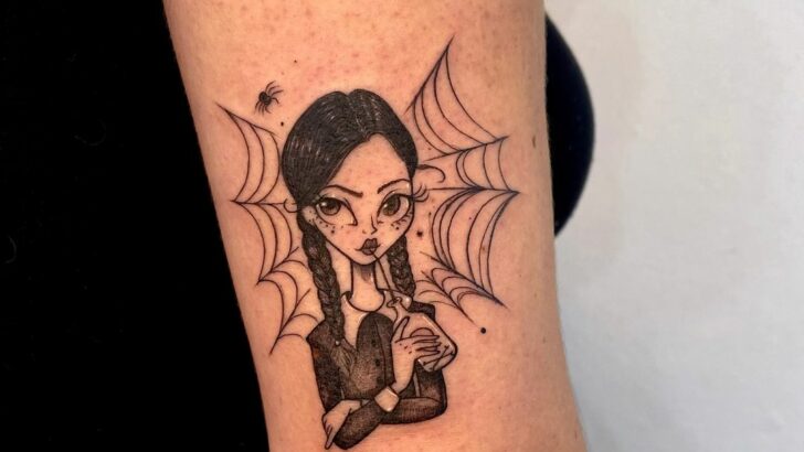 19 Cute Spooky Tattoos For An Endless Halloween Celebration