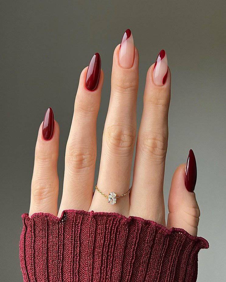 31 Gorgeous Burgundy Nails That You'll Go Crazy Over