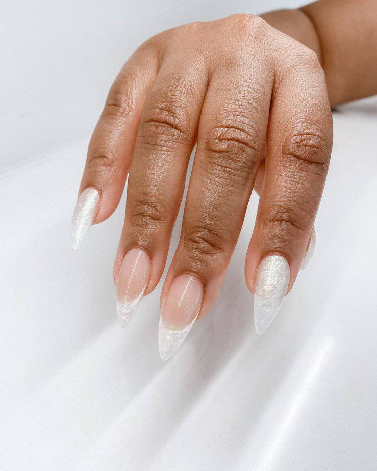 40 Mesmerizing Pearl Nails That Will Get You Out Your Shell