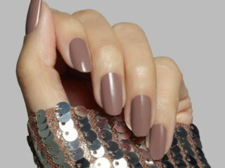 27 Graceful Taupe Nails To Flaunt Throughout the Year