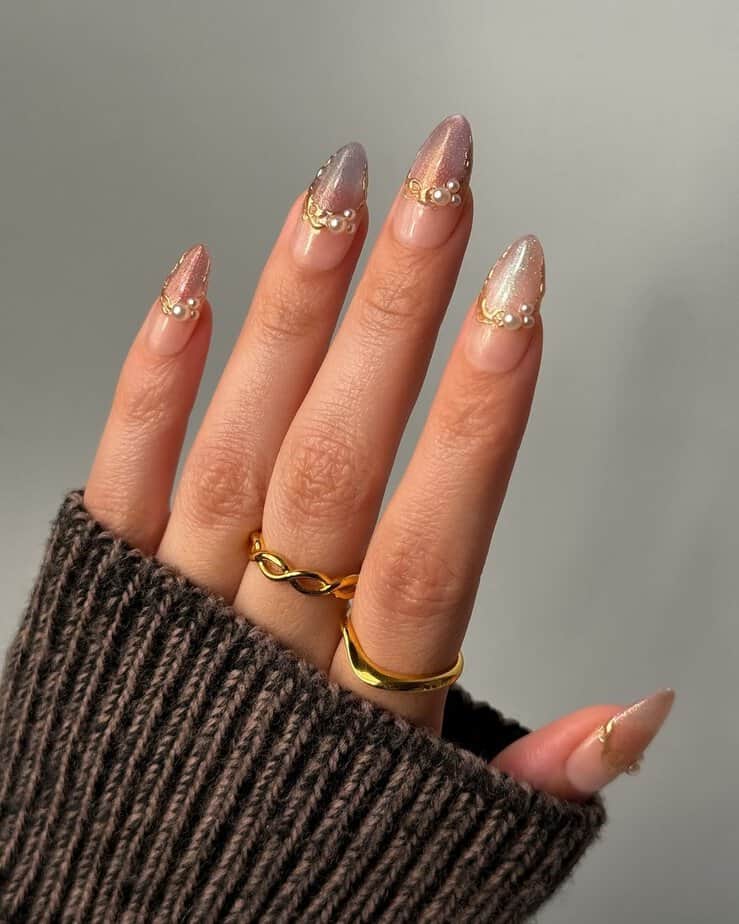 40 Mesmerizing Pearl Nails That Will Get You Out Your Shell