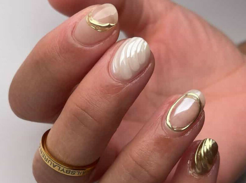 3D gel and gold chrome 1