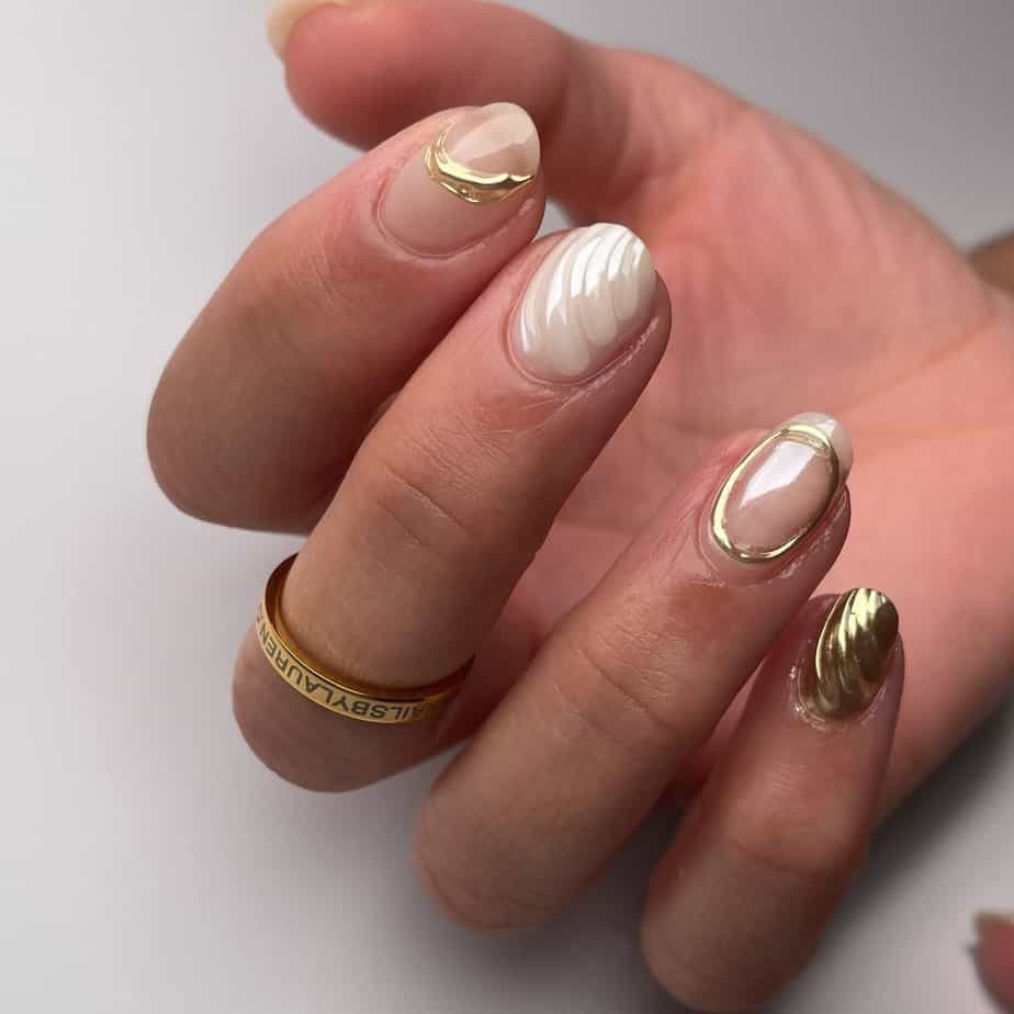 29 Show-Stopping Molten Chrome Nail Designs For A Luxe Finish