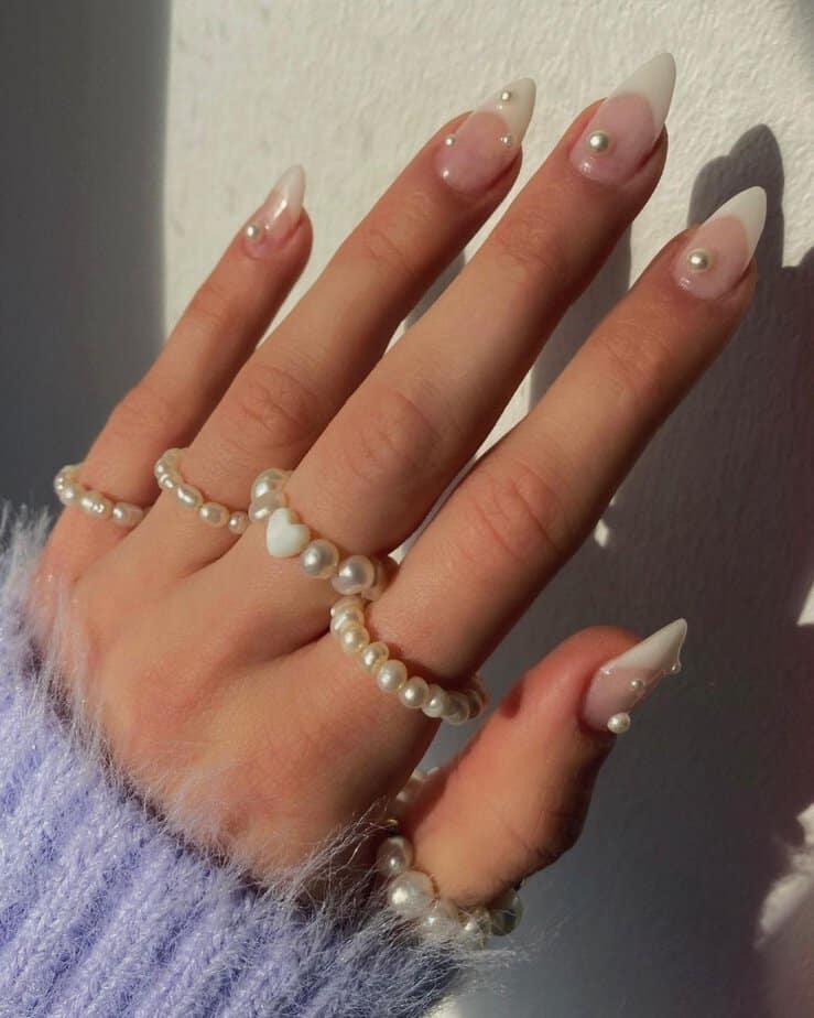 40 Mesmerizing Pearl Nails That Will Get You Out Your Shell