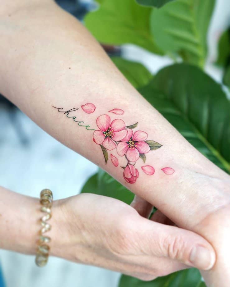 19 Unique Apple Blossom Tattoos For A Cute Appearance