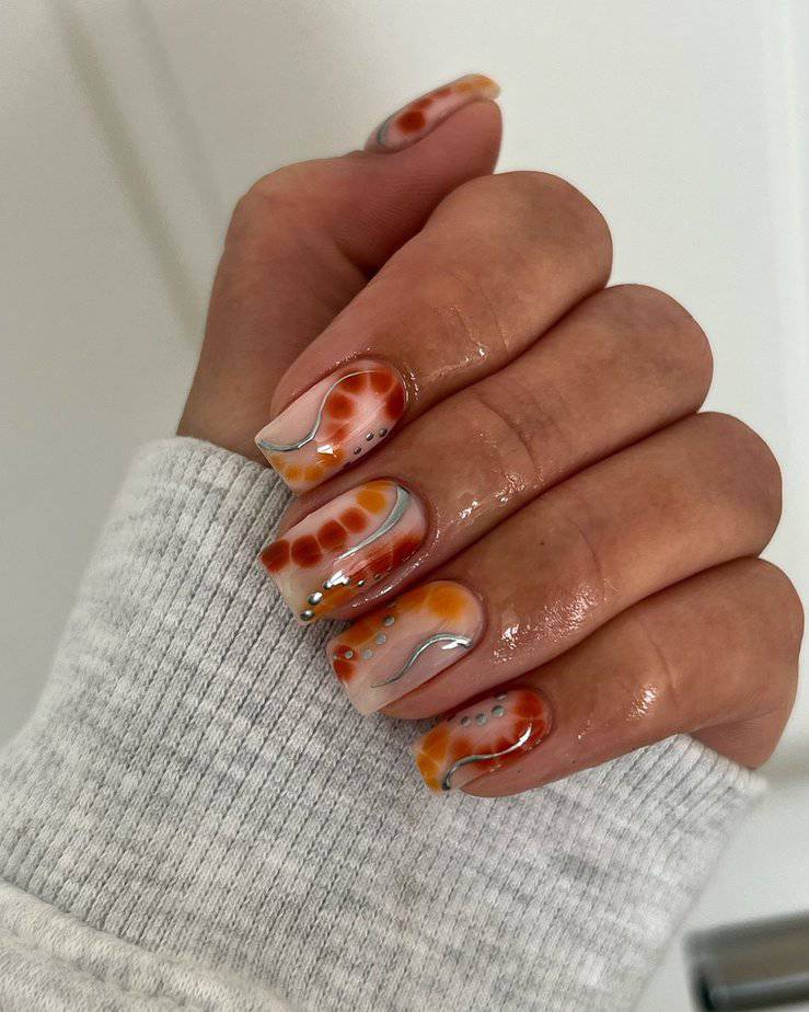 29 Show-Stopping Molten Chrome Nail Designs For A Luxe Finish