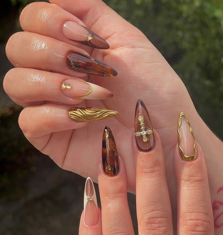 29 Show-Stopping Molten Chrome Nail Designs For A Luxe Finish