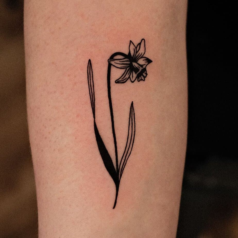 19 Beautiful Daffodil Tattoo Ideas That Will Make You Bloom