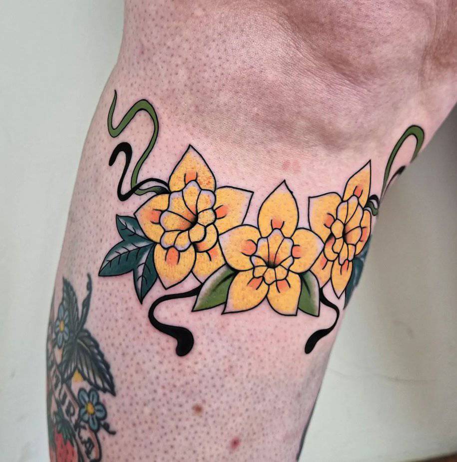 19 Beautiful Daffodil Tattoo Ideas That Will Make You Bloom