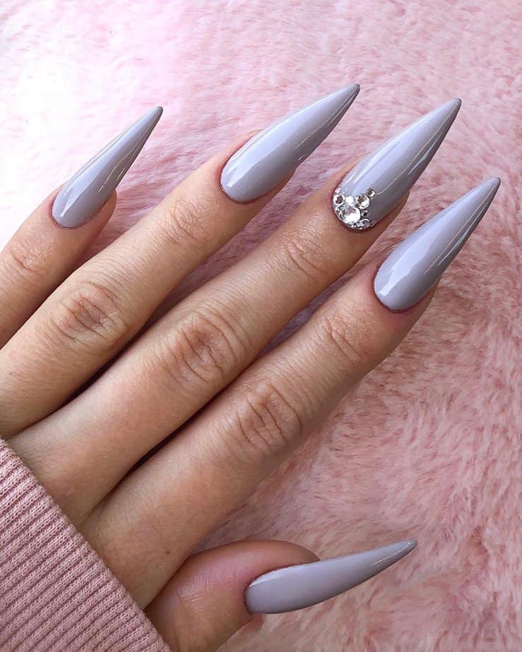 27 Graceful Taupe Nails To Flaunt Throughout the Year