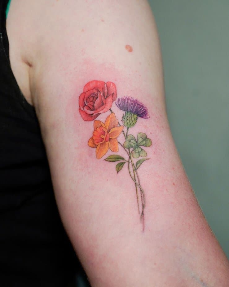 Vibrant upper arm piece