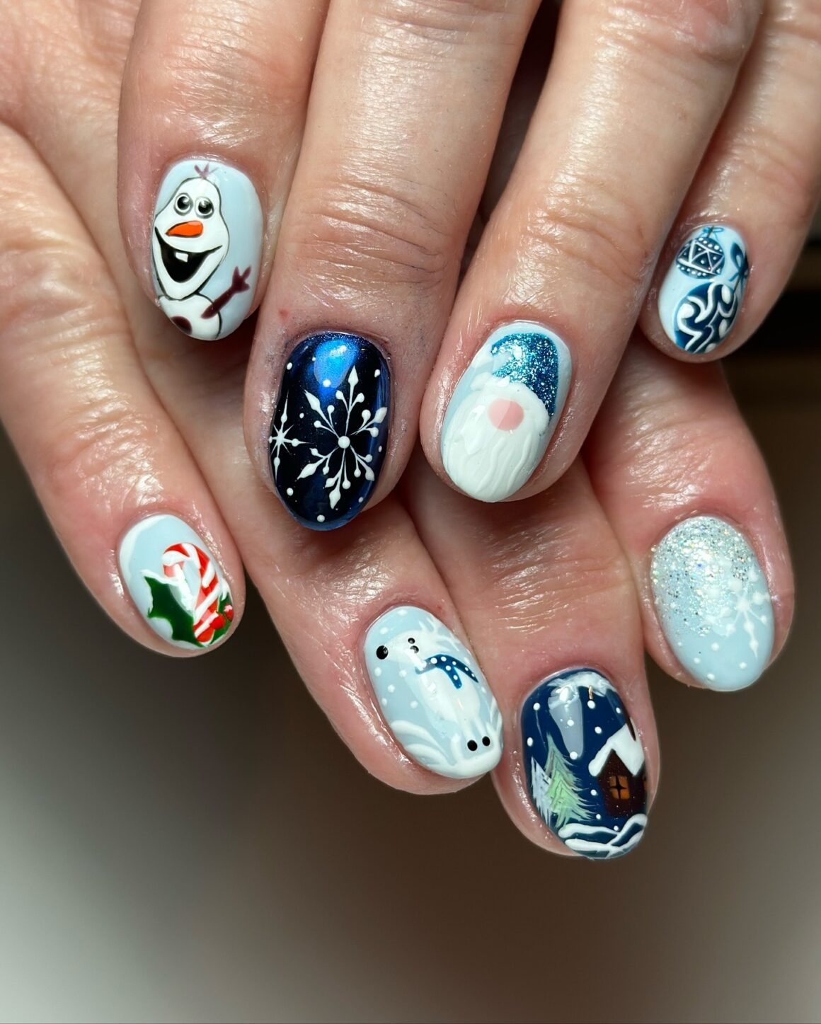 30 Festive Christmas Nails To Get You On The Nice List