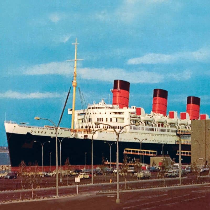 10 Amazing Things to Do in Long Beach, CA for the Ultimate Coastal Escape Visit the Iconic Queen Mary & Haunted Tours
