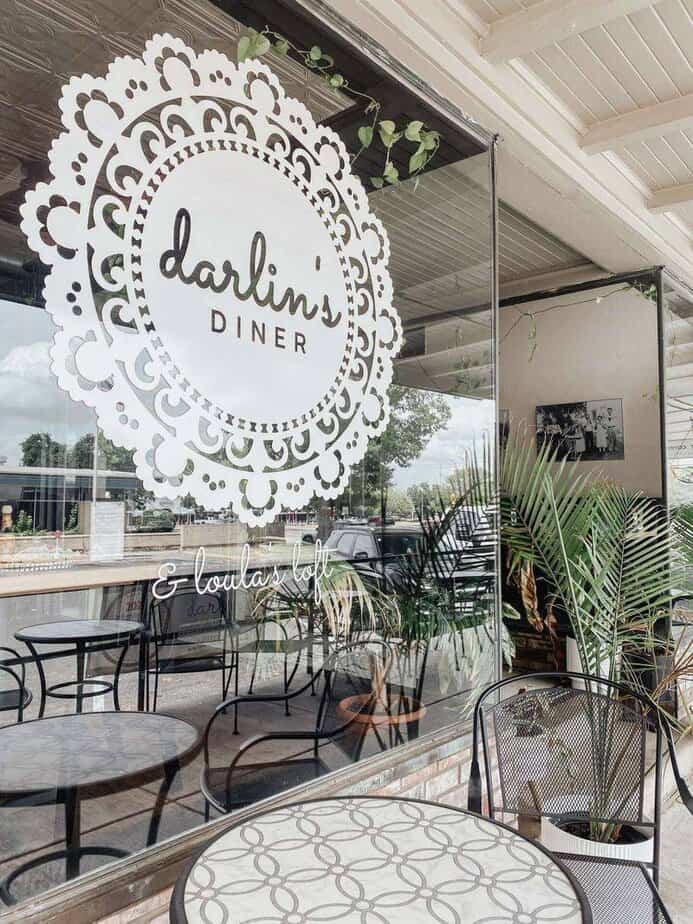 10 Legendary Texas Breakfast Spots That Are Worth the Road Trip Darlin's Diner