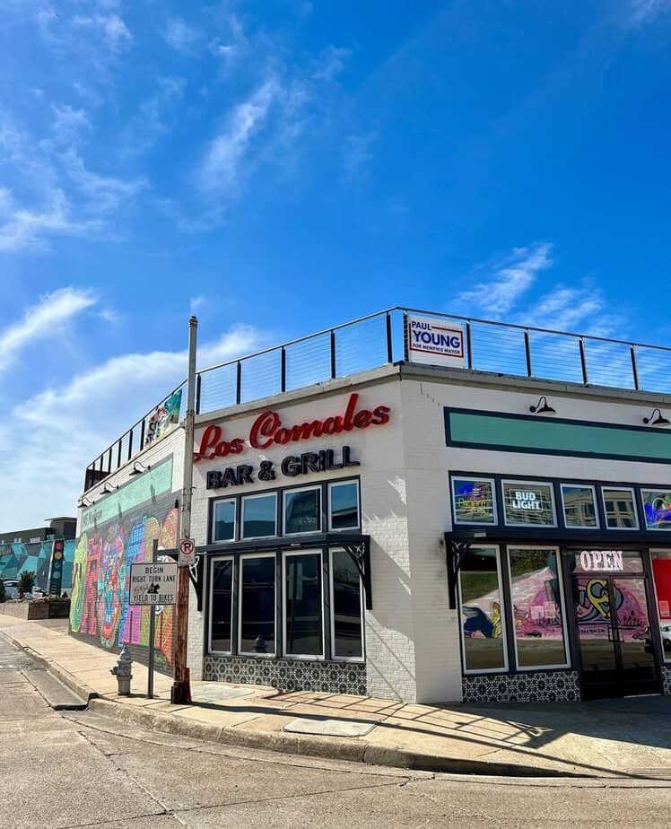 Los Comales Mexican Bar & Grill