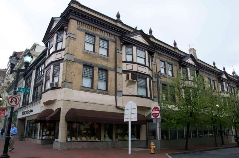 Tour the Govatos'/McVey Building