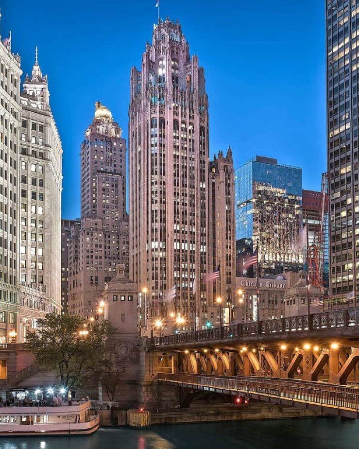 Take a Self-Guided Architecture Tour