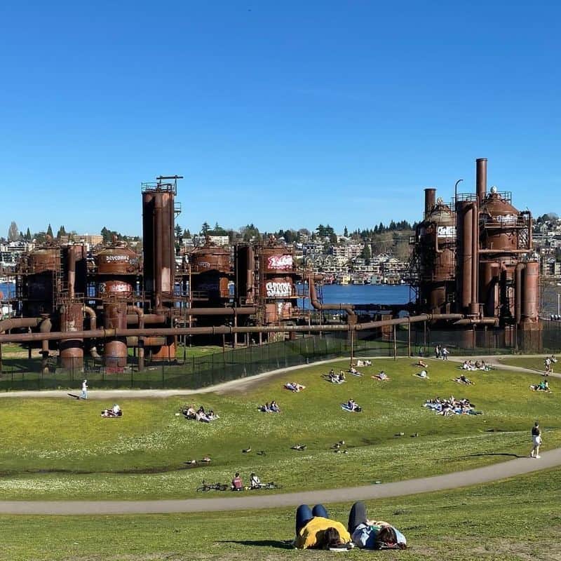 Relax at Gas Works Park