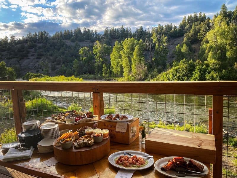 Meander Riverside Eatery in Pagosa Springs