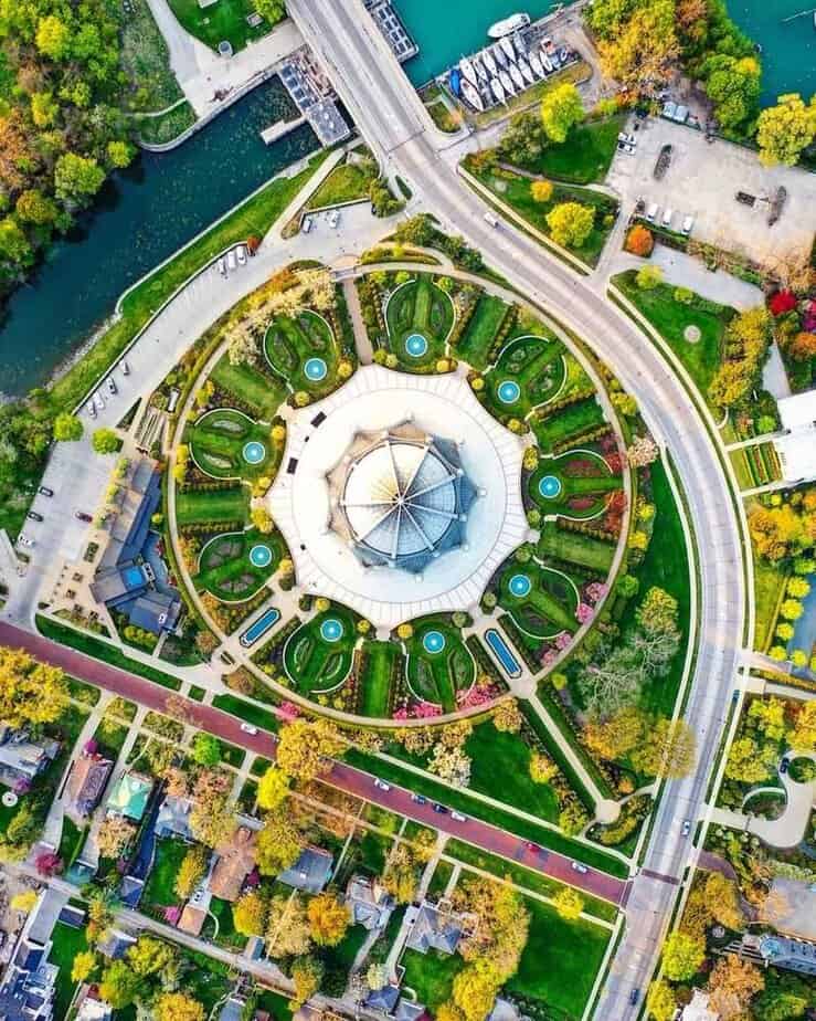 Discover the 606 Trail's Urban Art and Secret Gardens