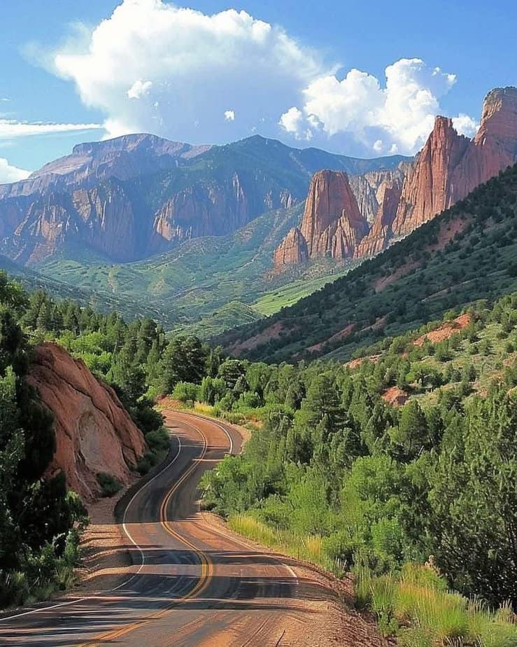 Enjoy a Scenic Drive on Kolob Canyons Road