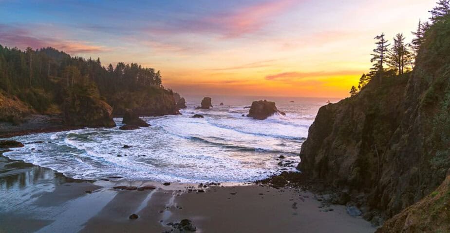 12 underrated oregon coast towns that are pure magic