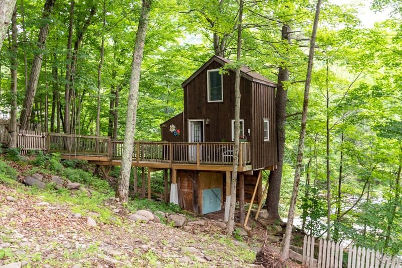 Cozy Treehouse in the Catskill Mountains