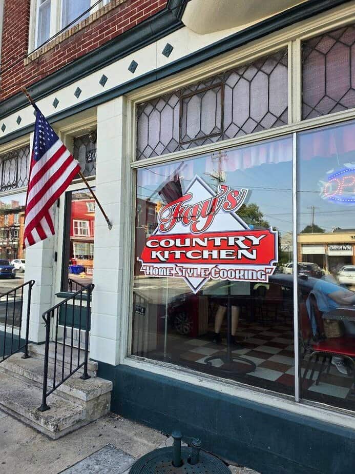 13 Mississippi Soul Food Spots That Just Might Beat Grandma's (Shhh!) Faye's Kitchen