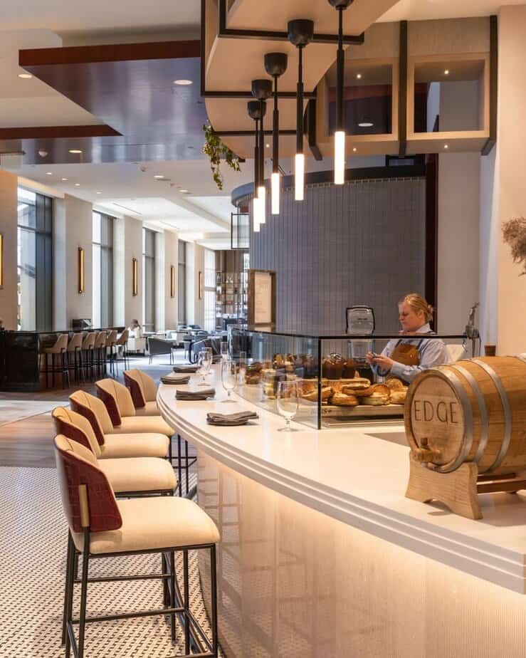 EDGE Restaurant & Bar