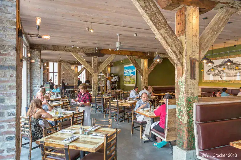 Pêche Seafood Grill