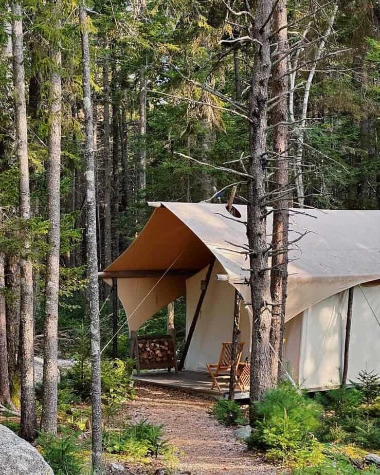7 Jaw-Dropping Glamping Spots in Montana You Have to Experience Under Canvas Glacier – Near Glacier National Park