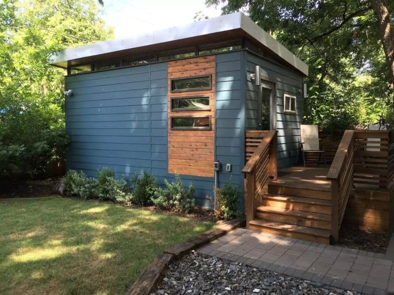 8 Wildly Cool Airbnbs in Austin You'll Want to Book Immediately Tiny House in the Heart of the East Side