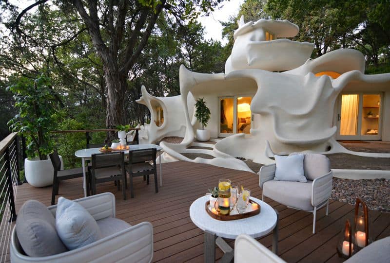 8 Wildly Cool Airbnbs in Austin You'll Want to Book Immediately The Bloomhouse