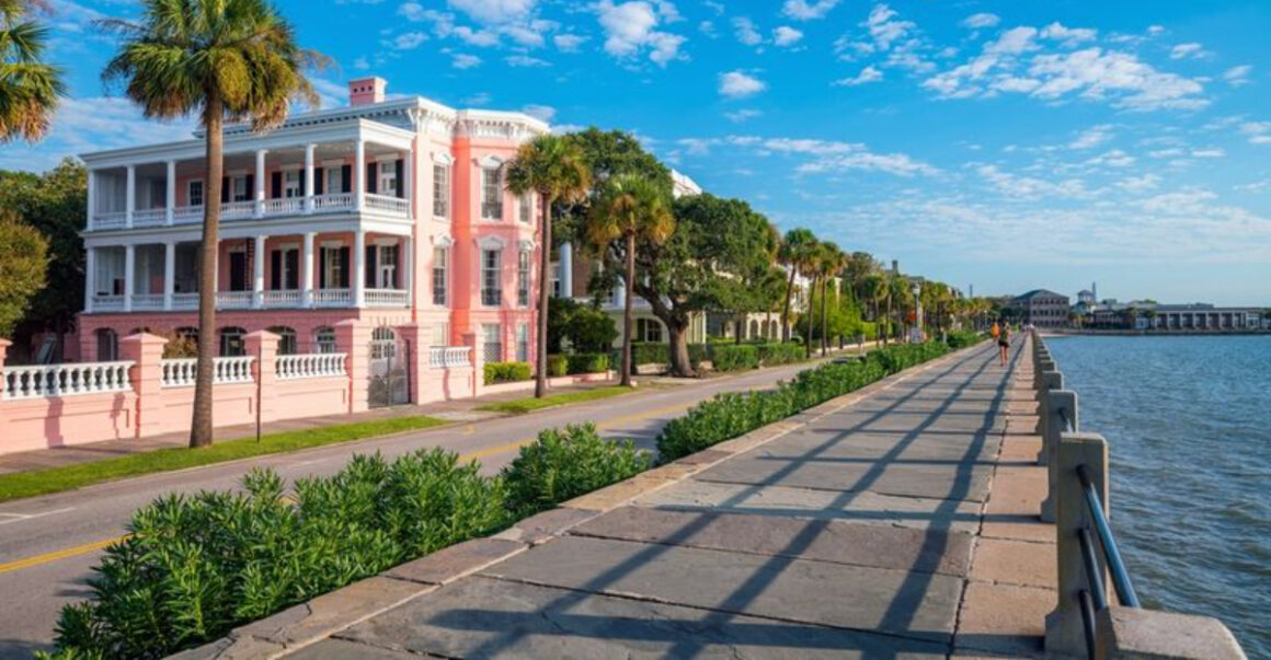 8 historic neighborhoods to explore in charleston south carolina