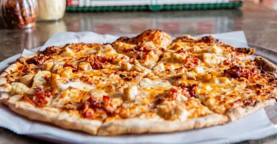 9 Must-Try Toledo Pizza Spots That Have Locals Hooked