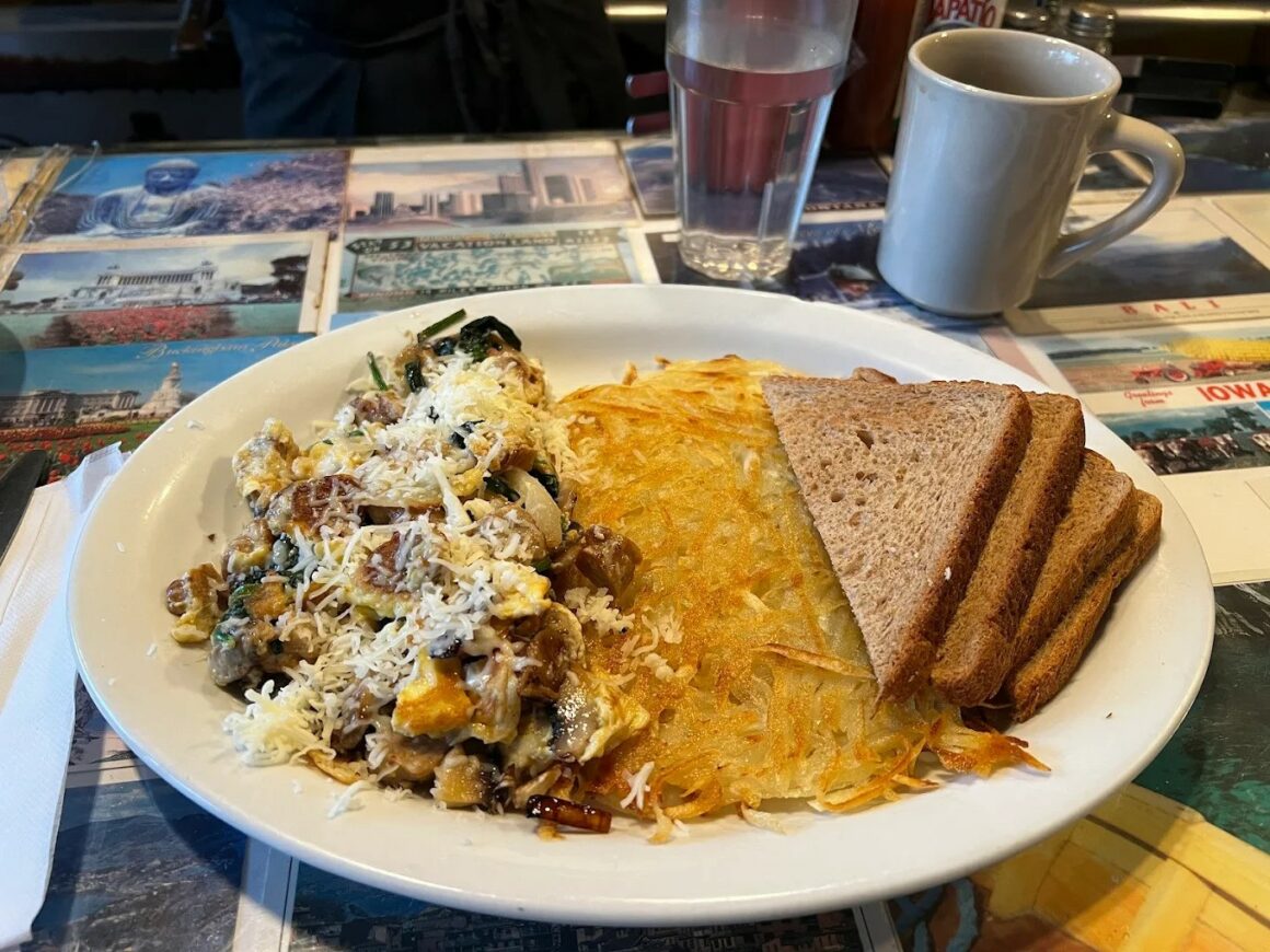 ezgif 495d84fba96704