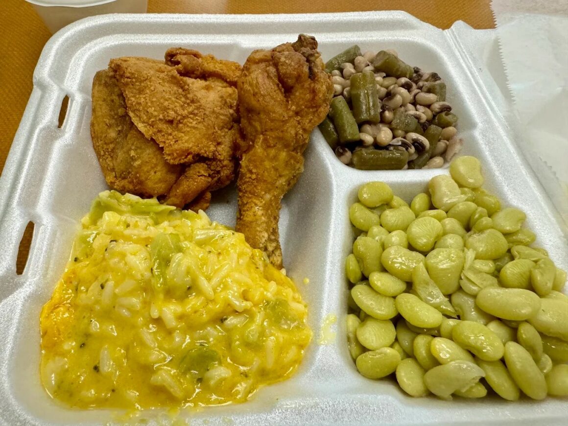 ezgif 64a0c359974033