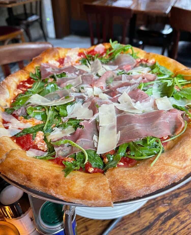 10 Chicago Pizza Restaurants That Truly Deliver Quartino Ristorante