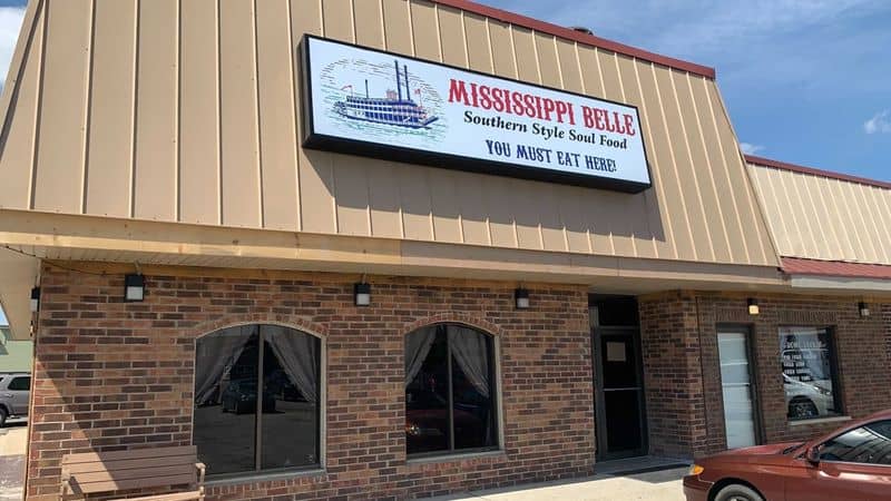10 Indiana Comfort Food Buffets Locals Whisper About (Because They’re That Good) Mississippi Belle