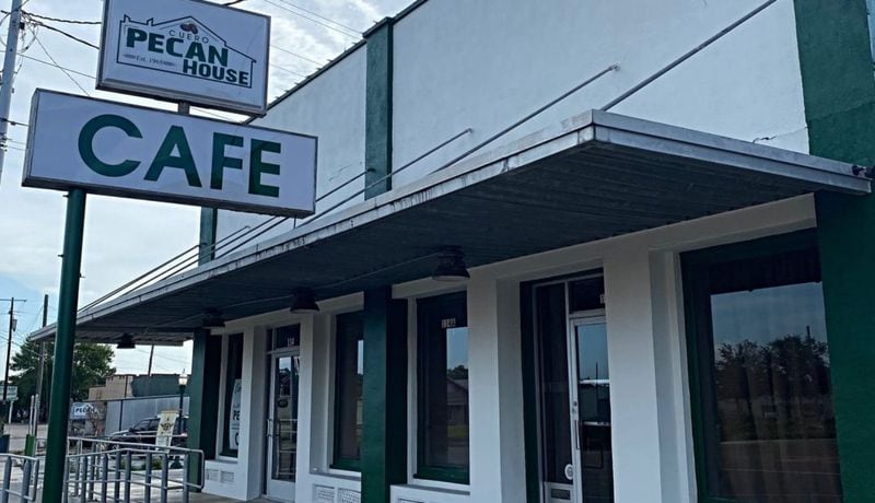 Pecan House Café