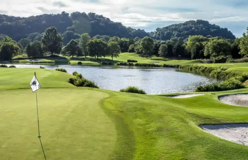 10 Scenic & Challenging Golf Courses in Nashville, TN Richland Country Club