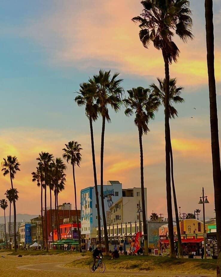 10 Southern California Attractions You'll Love—and 5 Not Worth Your Time Venice Beach Boardwalk