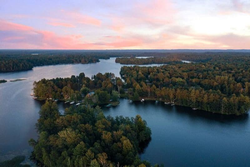 10 Stunning Lakes in Wyoming That Will Leave You Speechless Lake Alice, Lincoln County