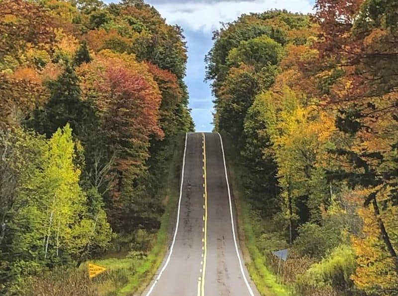 10 Stunning Wisconsin Drives That Show Off the State's Beauty State Trunk Highway 28
