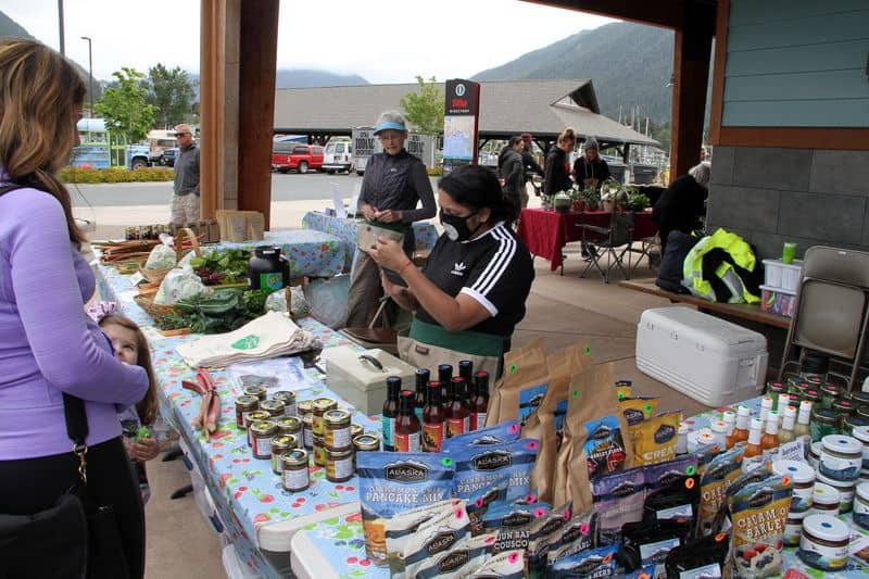 Shop for Handicrafts at Saturday Market