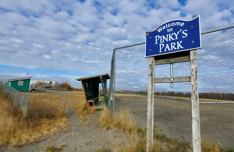 Relax at Pinky's Park